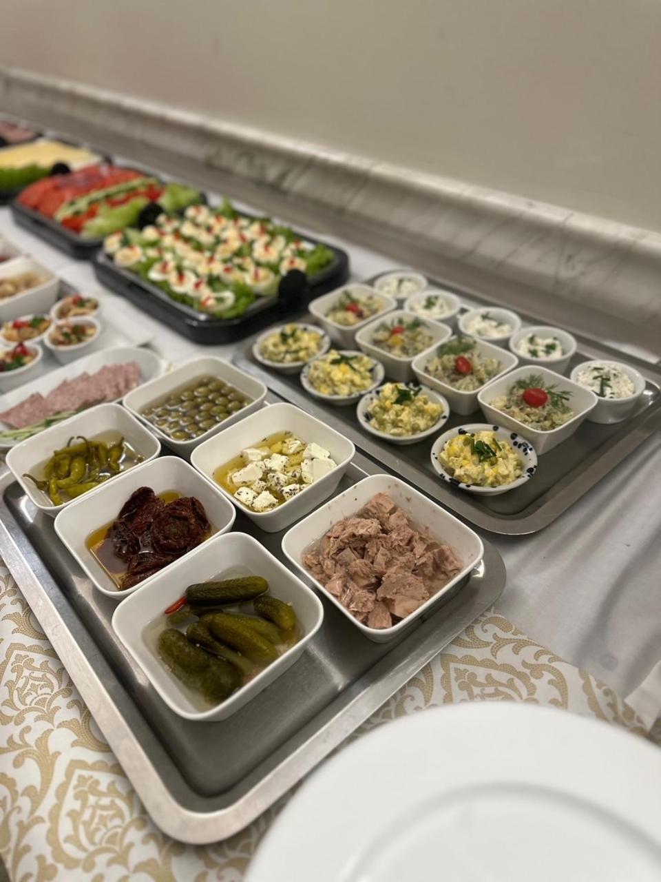 سفارجاونج Astoria Bed & Breakfast المظهر الخارجي الصورة